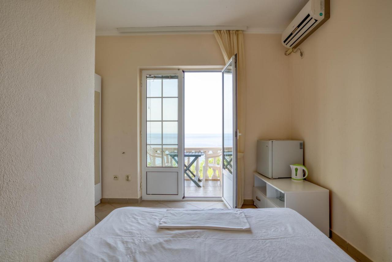 Apartmani Bronhi Sutomore Exteriör bild